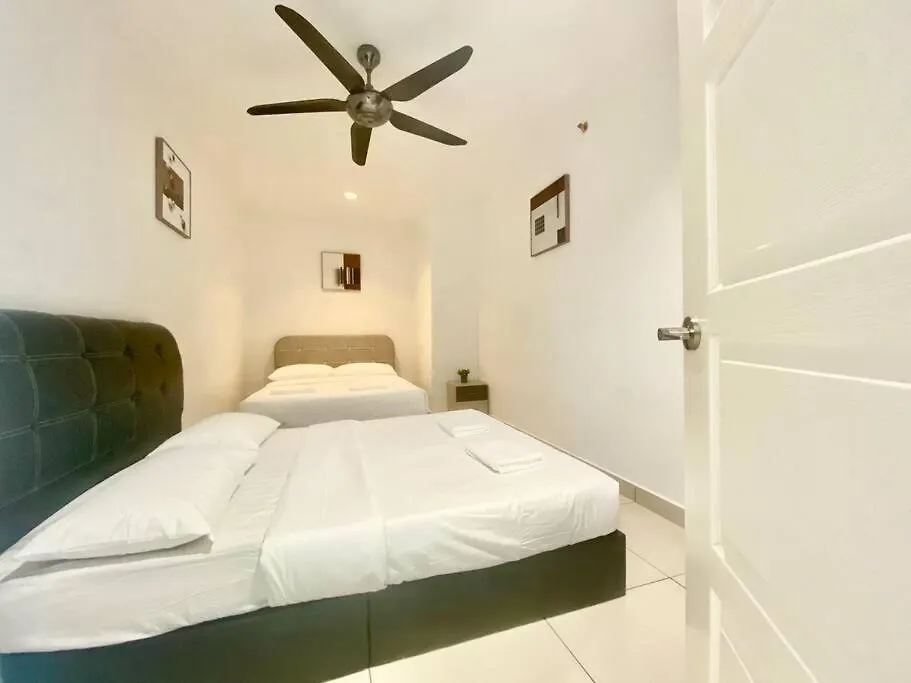 Mansion One Suites - Seaview Modern 2 Bedroom Suites George Town 0*,