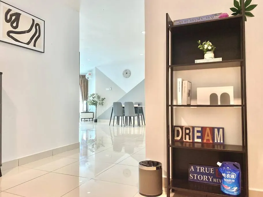 Mansion One Suites - Seaview Modern 2 Bedroom Suites Georgetown Apartment