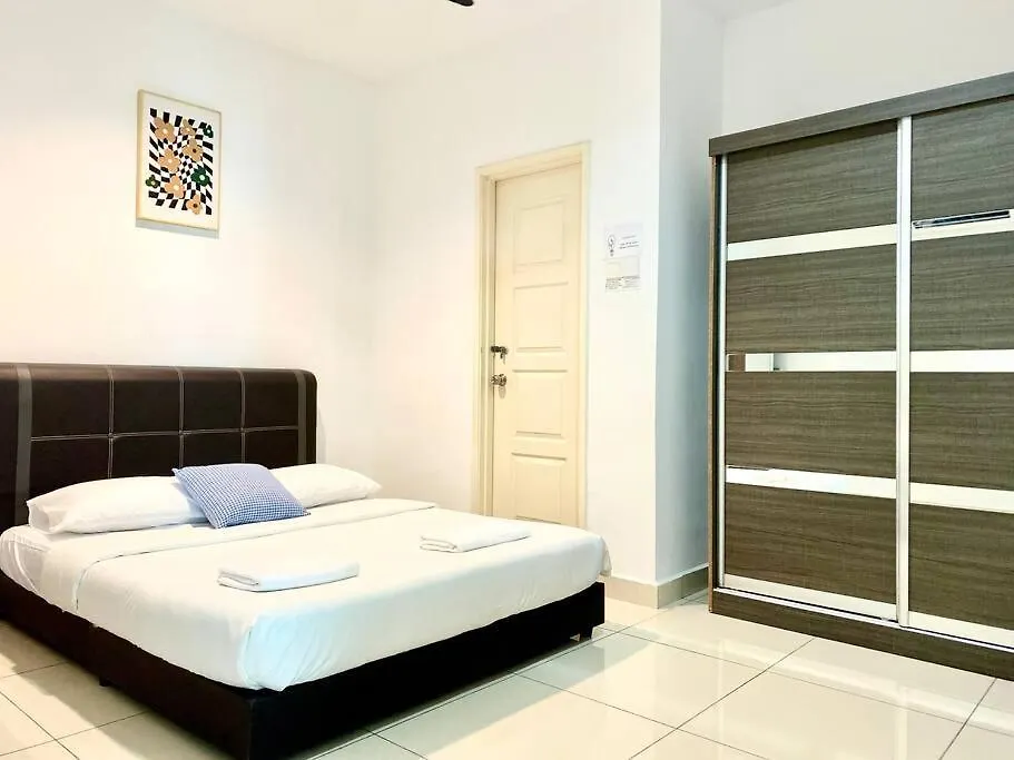 Mansion One Suites - Seaview Modern 2 Bedroom Suites Georgetown 0*, George Town